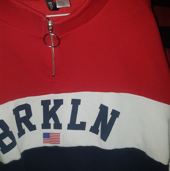 DIVIDED Cropped Sweater - Picture 7 of 15